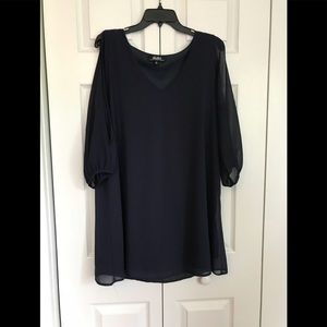 Navy Lulu’s dress Medium